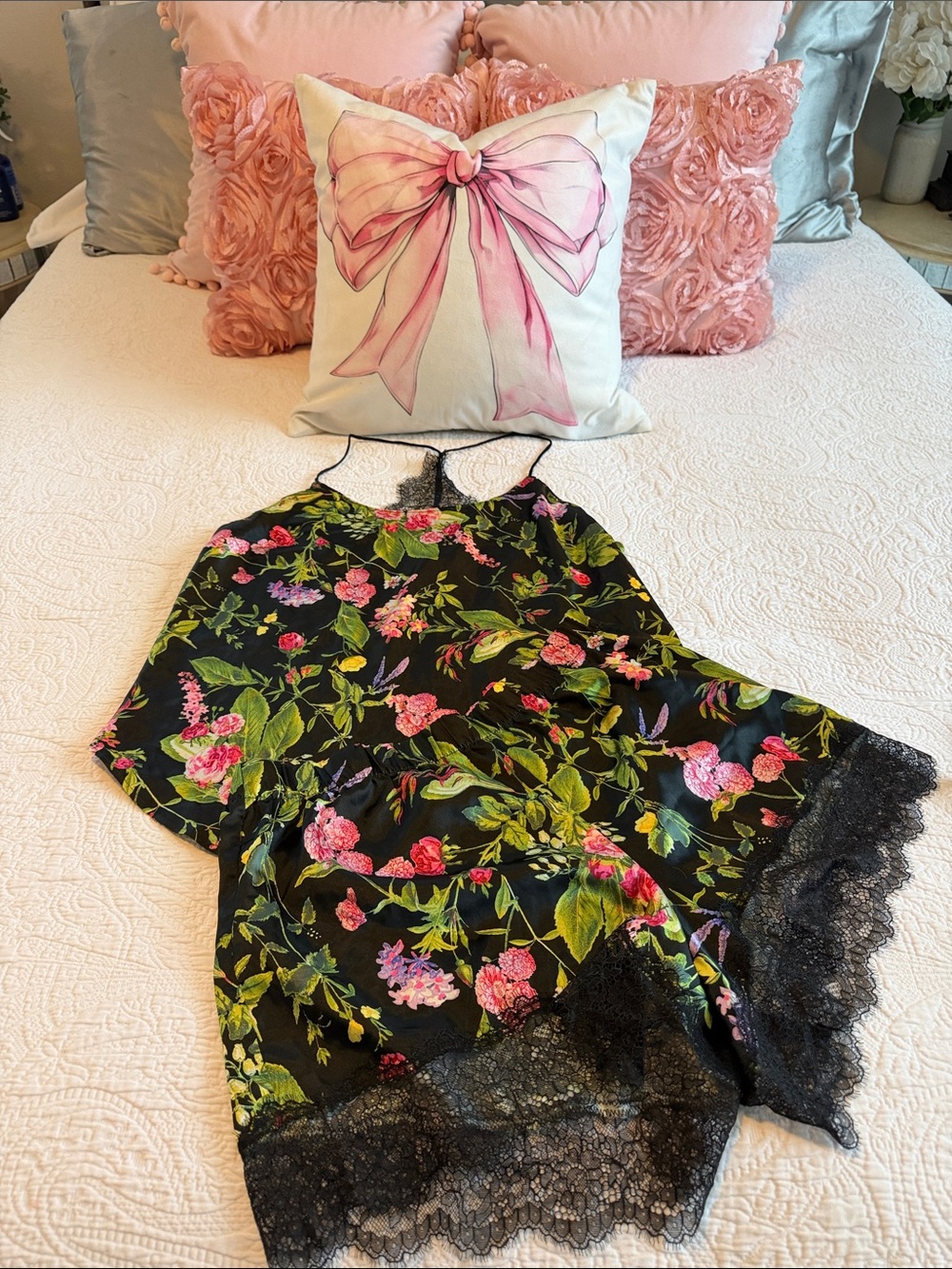 NWOT Victoria Secret Black Floral Lace Trim Satin Cami Set